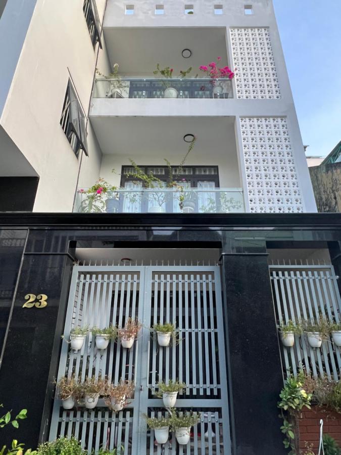 Co Ba Homestay Куинён Экстерьер фото