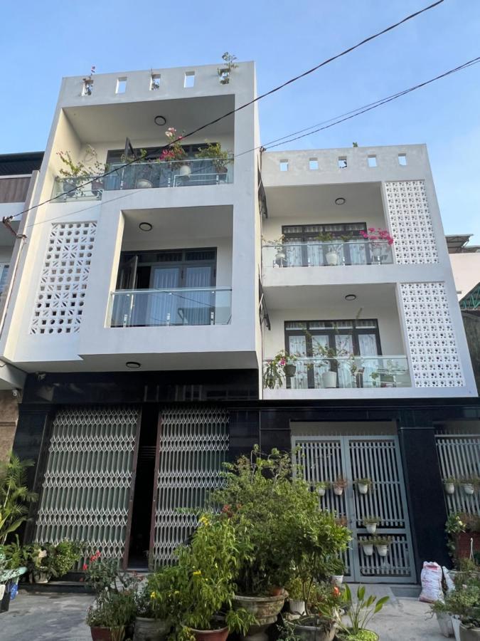 Co Ba Homestay Куинён Экстерьер фото